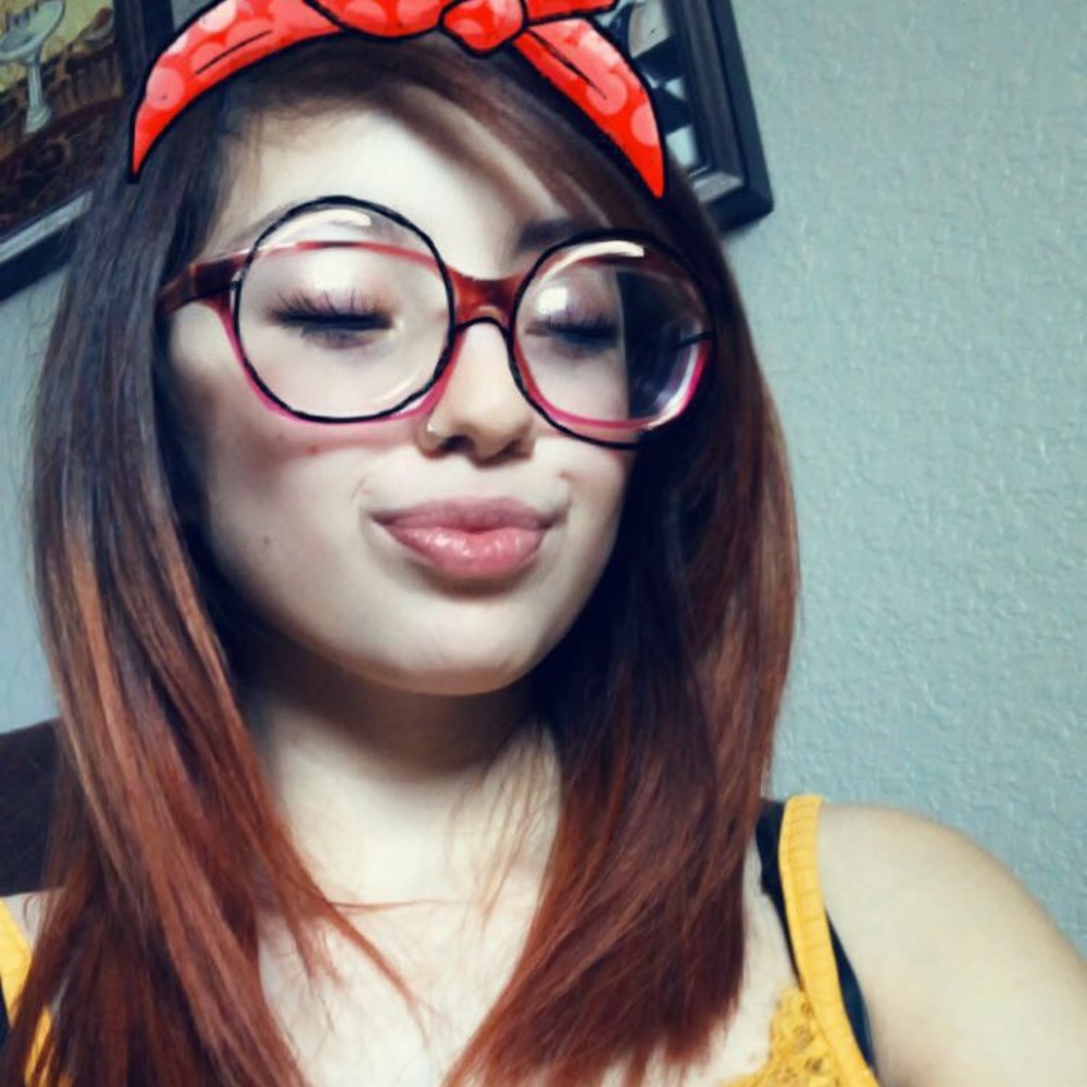 Meet your Posher, Jasmine